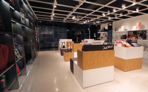 » Incase flagship store, Seoul