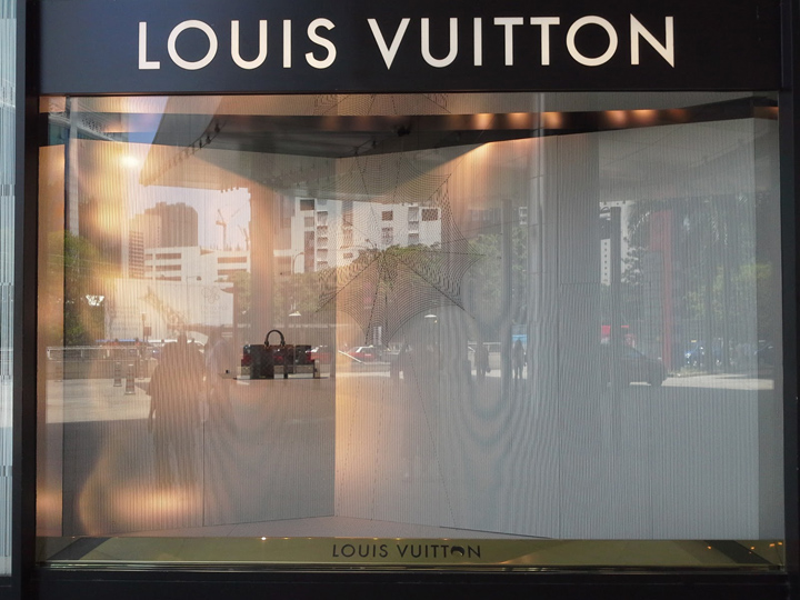 » Louis Vuitton Spider web windows, Kuala Lumpur – Malaysia