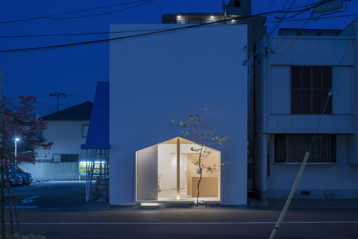 » Folm Arts beauty salon by Tsubasa Iwahashi Architects, Osaka – Japan