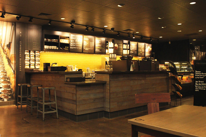 » Starbucks store, Portland Oregon