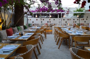 » Mamalouka restaurant by Dimitris Economou, Mykonos – Greece