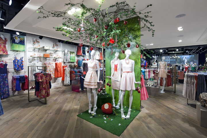 » Oasis store at Trinity Centre by Dalziel and Pow, Leeds – UK