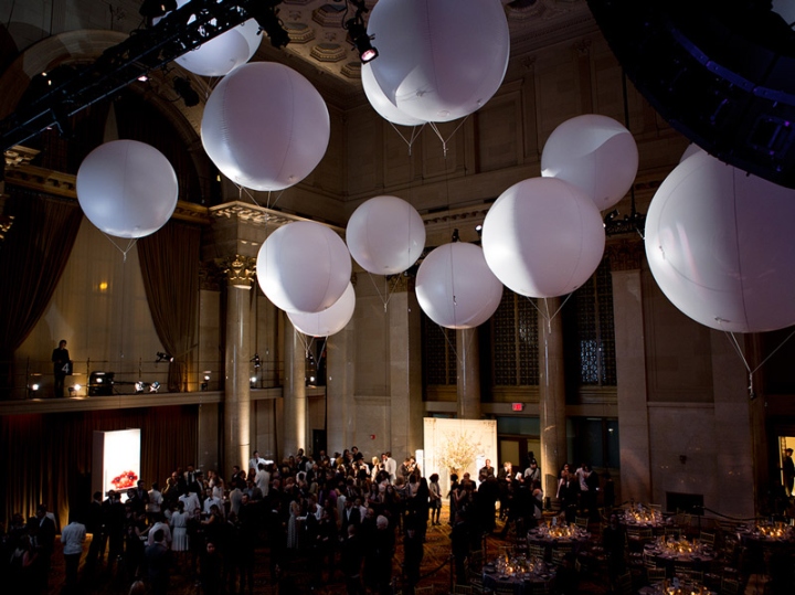 » Lift installation for the New Museum Gala by Snarkitecture, New York City