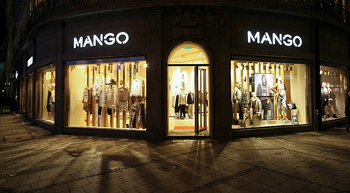 » Mango windows 2013 Autumn, Munich