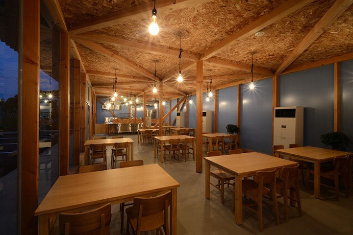 Cafeteria in Ushimado by Niji Architects, Okayama – Japan