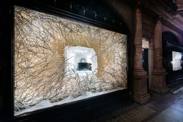 » Asprey Christmas windows by Millington Associates, London