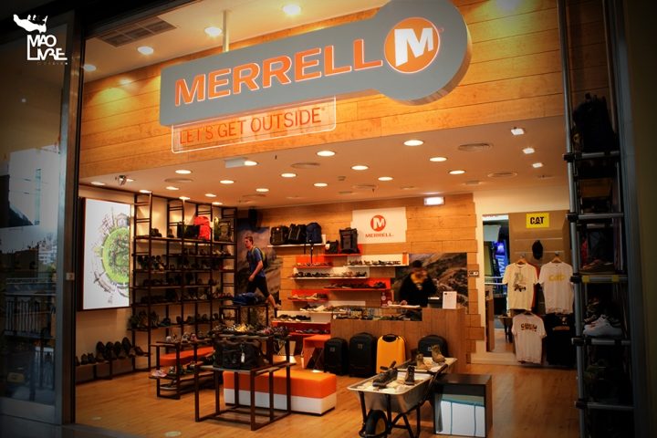 ost Modernisering blæse hul Cat Merrell store by Mão Livre, Lisbon – Portugal