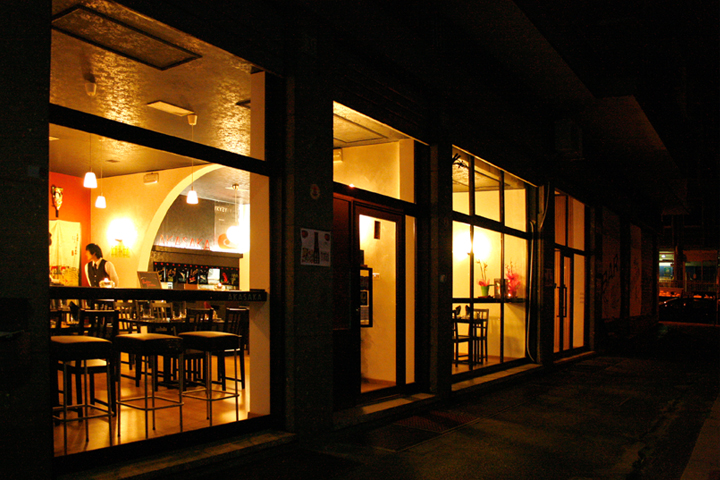Japanese Bar Rome » AKASAKA japanese restaurant by Schiavello Architects Office, Rome