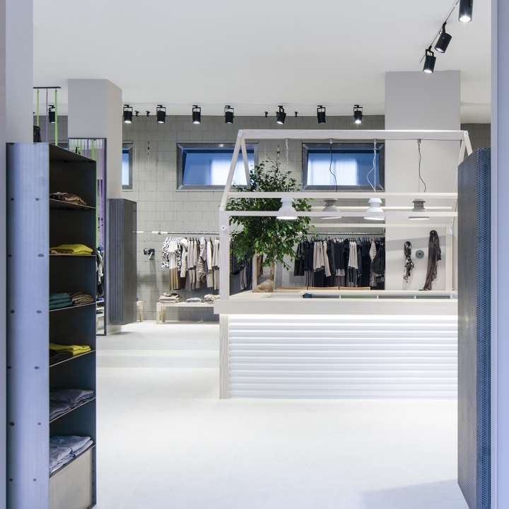 » Fashion store by Studio Isacco Brioschi, Bergamo – Italy