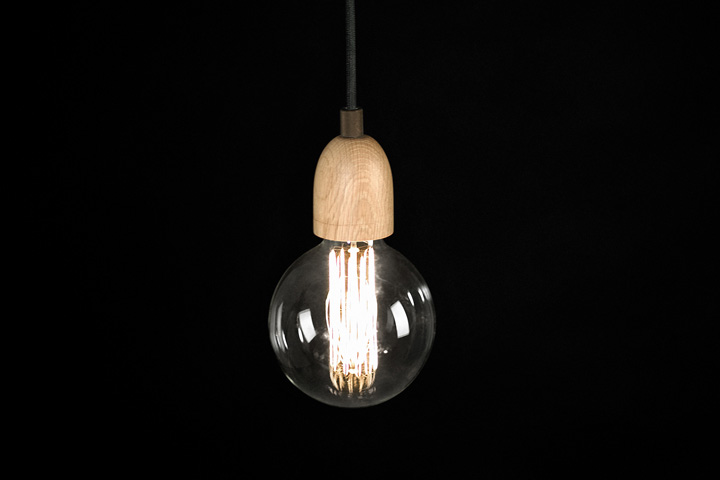 Ilde Wood Lamp By David Abad, Is A Woods Lamp The Same As Black Lightning