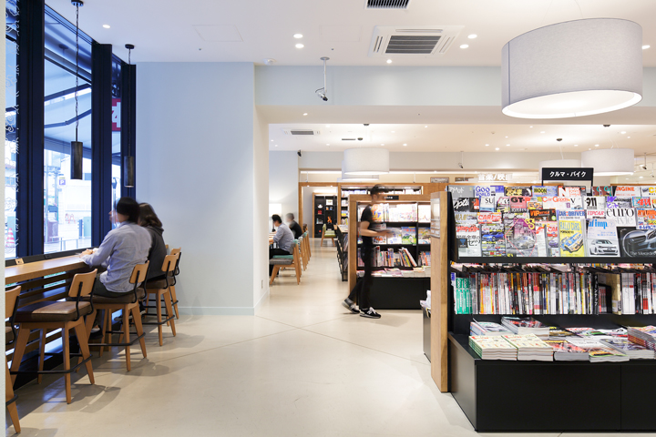 Culfe Book Store And Café By Fan Inc Shizuoka Japan