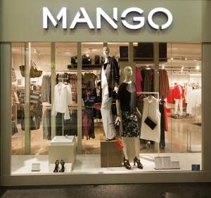 » Mango windows 2014 Spring, Budapest – Hungary