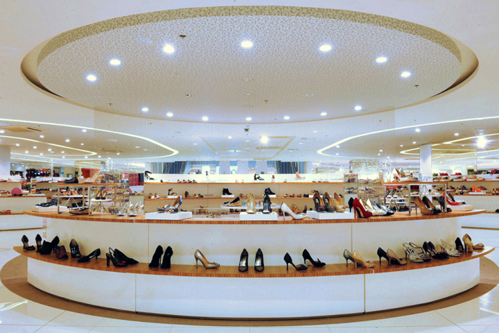 » SM shoes department, Makati – Philippines