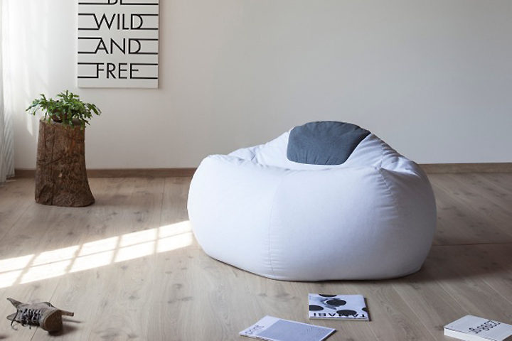 Onigiri armchair pouf by Alessandro Di Stefano for Formabilio