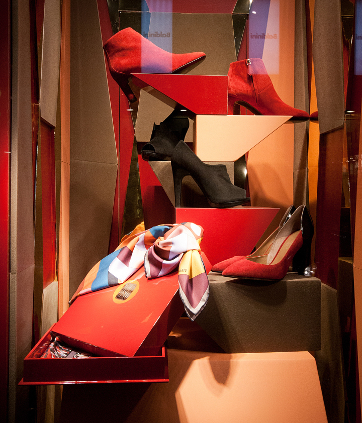 Hermes Windows Fall Milan Italy