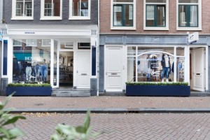 » Denim Bar Denham store, Amsterdam – Netherlands