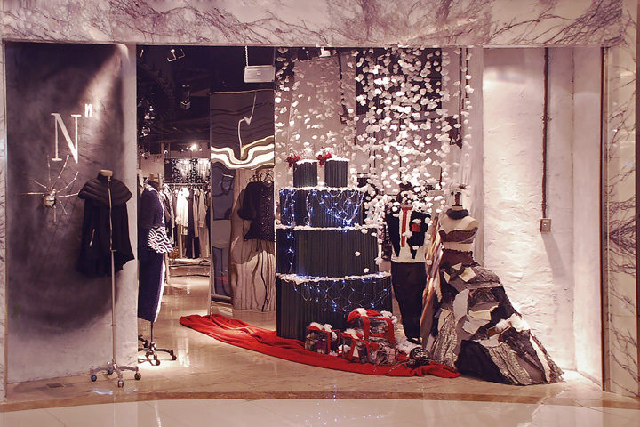 Visual Merchandising & Window Display Ideas From China