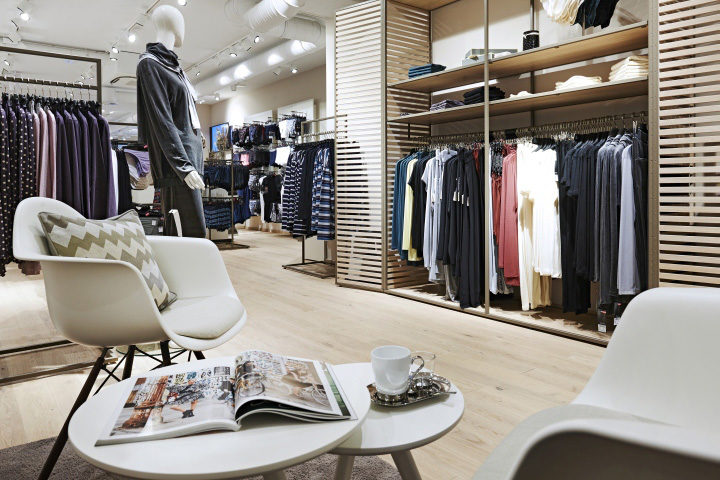 MEY Bodywear Store by CRi Cronauer + Romani Innenarchitekten, Bielefeld –  Germany