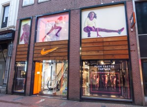 » Nike tights campaign by confetti & Hello Hero, Amsterdam, Brussels ...