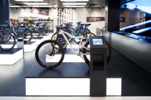 » Rose Biketown Store by Blocher Blocher Partners at MONA Mall, Munich ...