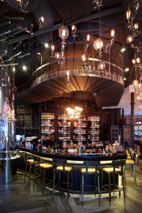 » 1881 Bar & Restaurant by party/space/design at CentralWorld Mall ...