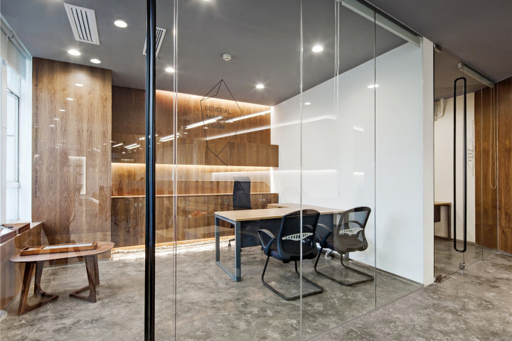 » Elle Office By Feeling Design, Guangzhou – China