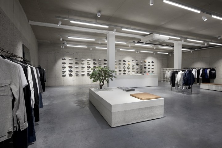 » ETQ flagship store by studiojosvandijk, Amsterdam – Netherlands
