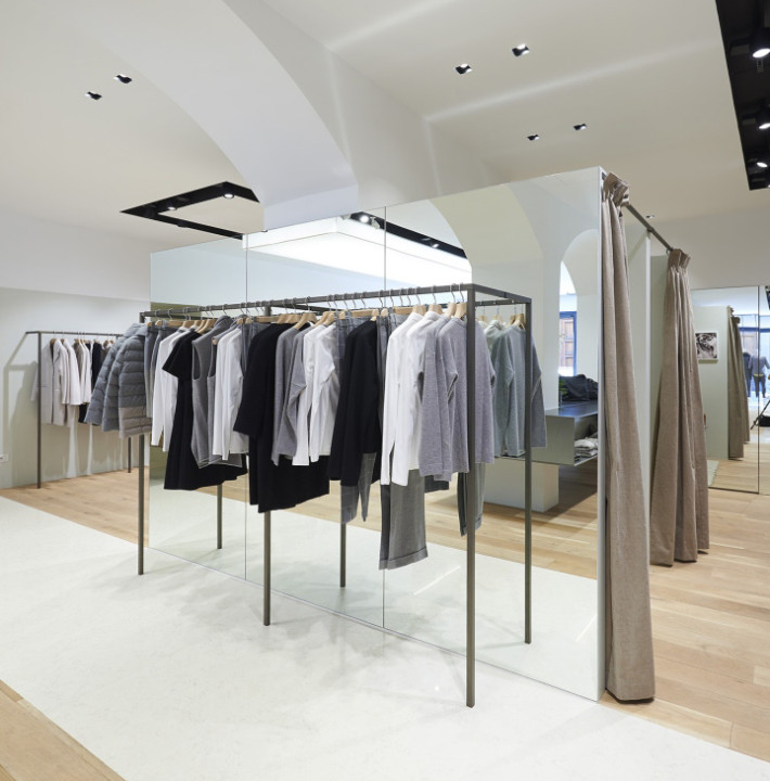 » Peserico flagship store by C&P Architetti, Florence – Italy
