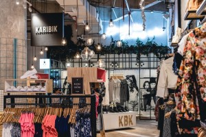 » KARIBIK store by PLASMA NODO + KBK, Medellín – Colombia