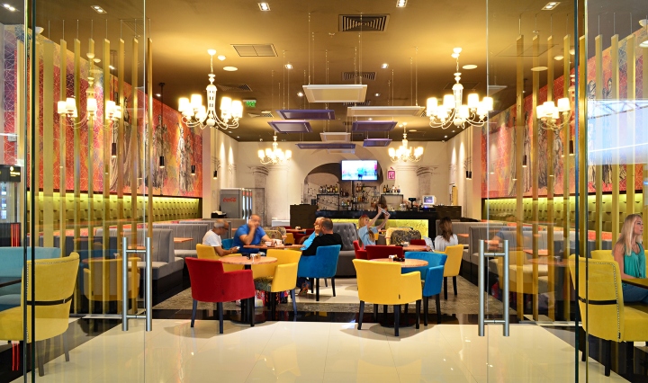   LollyPop Restaurant  Caf  by Creativ Interior Studio 