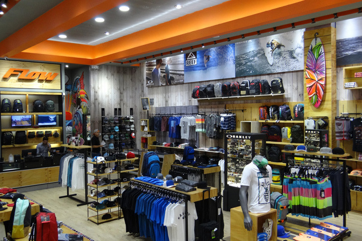 Flow® Store Multiplaza Pacific Panama by Juan Diego Vasquez C., Panama City  – Panama