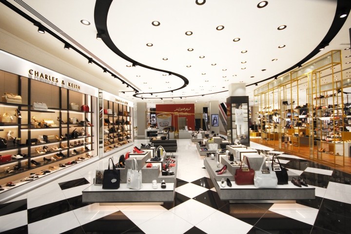 » Shoe Gallery at YAS Mall by Mynt Design, Abu Dhabi – UAE