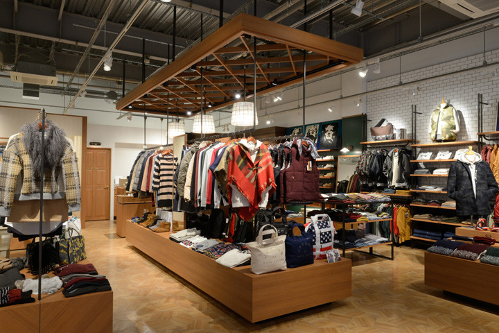 » IN store by space co., Toki – Japan