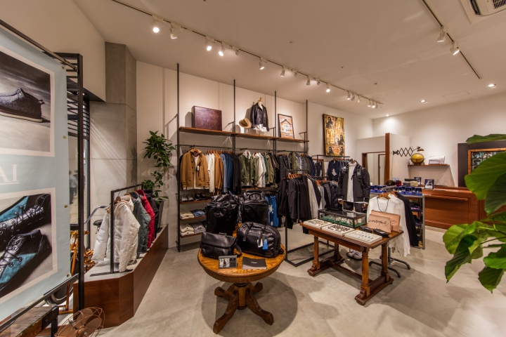 » IN store by space co., Osaka – Japan