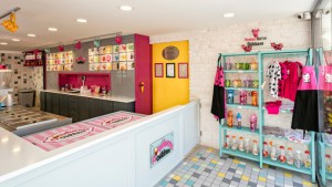 » Dondurma Dükkanı Ice-cream Shop by Kst Architecture & Interiors ...