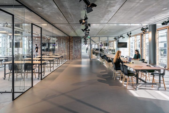 » Discovery Network Benelux Office by DZAP, Amsterdam – The Netherlands