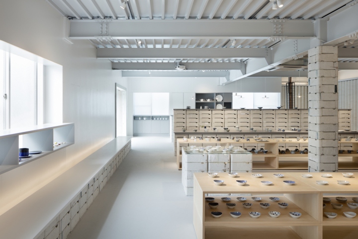 » ŌYANE porcelain shop and gallery by DO.DO., Hasami-cho – Japan