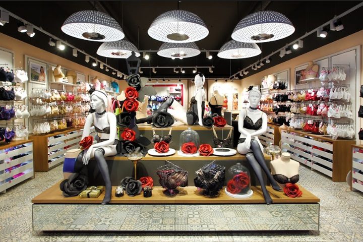 Visual Merchandising for India's leading lingerie brand, Enamor by  Studio.J, Bengaluru – India