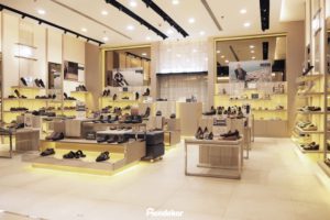 » Andrew Shoes Store by Mendekor, Tangerang – Indonesia