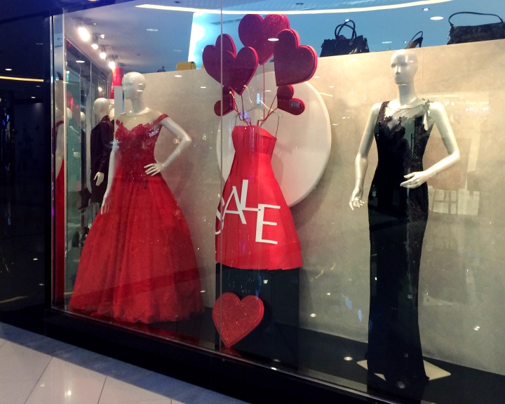 » Valentine Red Sale Dress window by Gerald Sayaan, Abu Dhabi – United ...