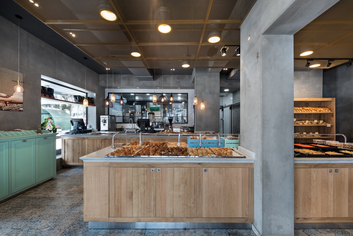 bakery-near-me-find-nearest-cafe-including-panaderia-locations