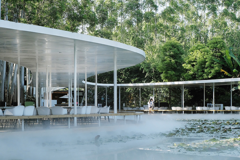 Garden Hotpot Restaurant By Muda-architects