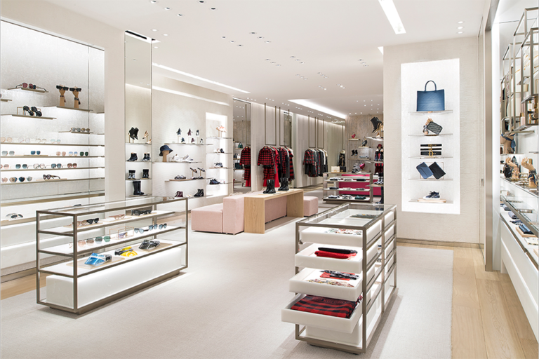 » Dior store