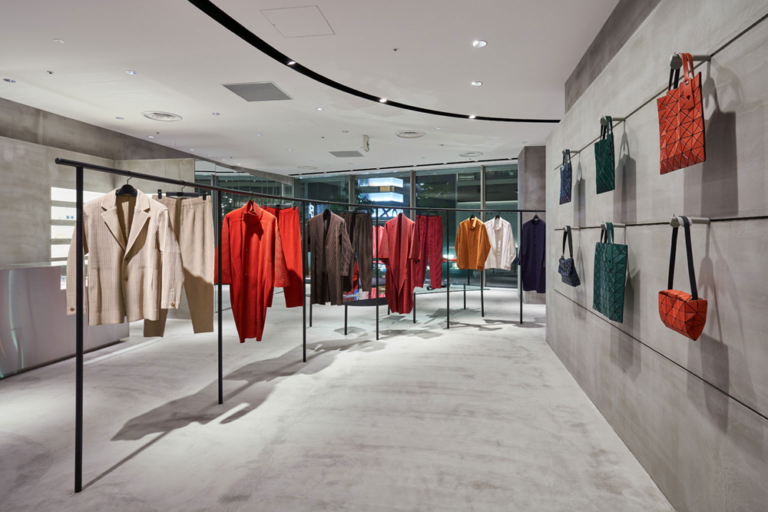 » ISSEY MIYAKE Shibuya store