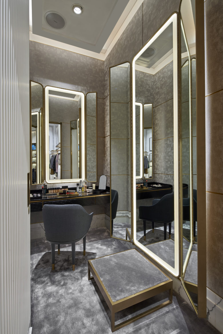 Personal Luxury Shopping Suite in Macau by PMDL Architecture + Design