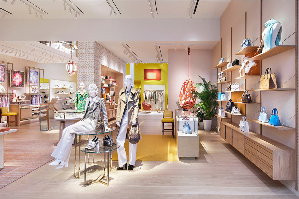 » Louis Vuitton store