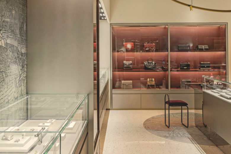 » PINZHEN GALERIES Flagship Store in Beijing