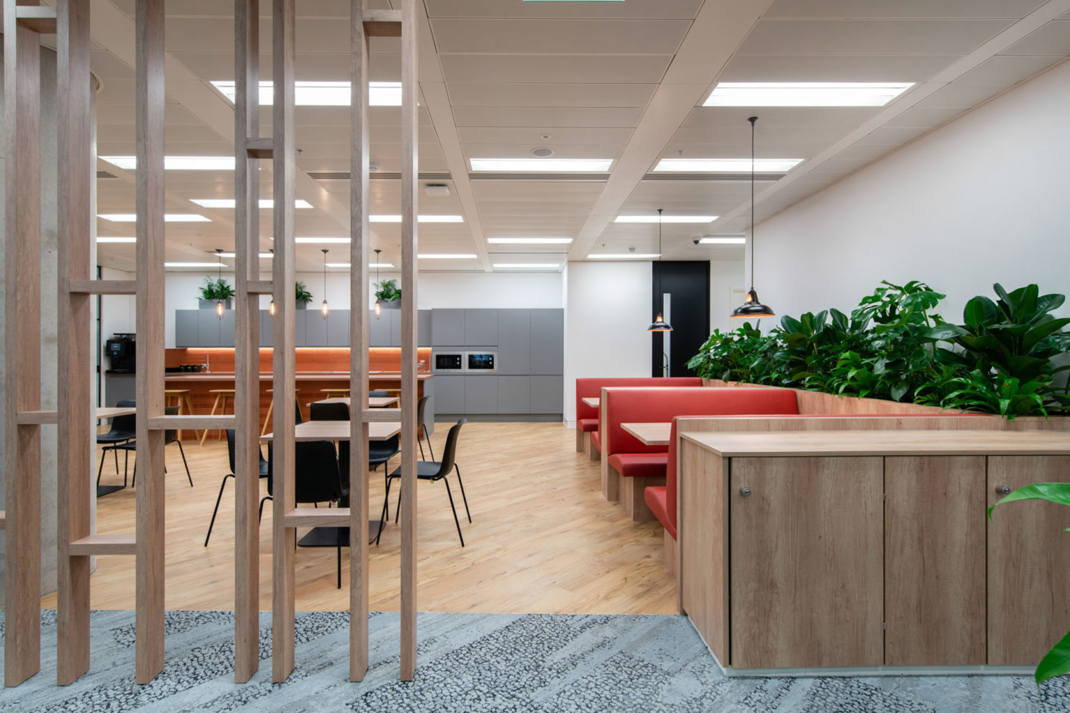 » AustralianSuper’s London Office Design by Direct Painting Group