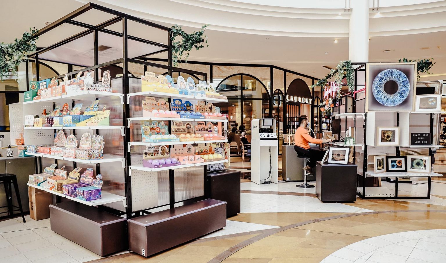 » Centre Square partners with Marked Lane for Casual Mall Leasing kiosk ...