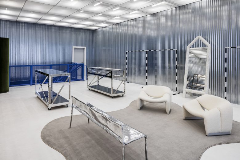 AMO designs Virgil Abloh's Off-White store in Paris, reflecting the brand's  multifaceted identity